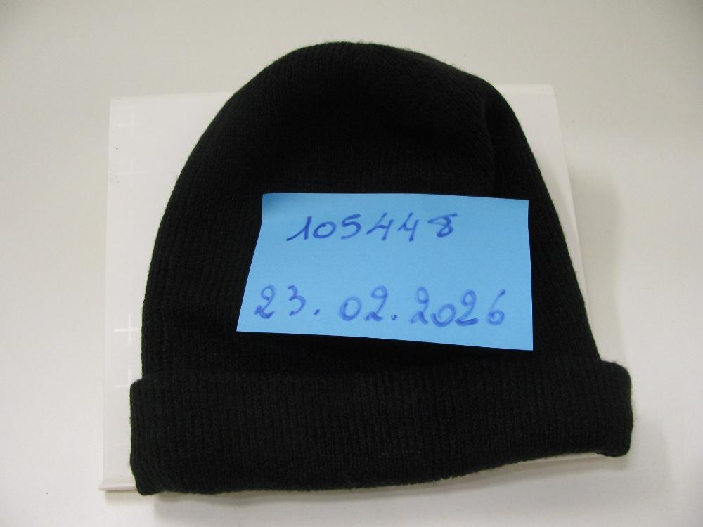 Vêtements, chaussures, accessoires : N° 2026001070 Trouvé(e) le : Mon Feb 23 00:00:00 CET 2026